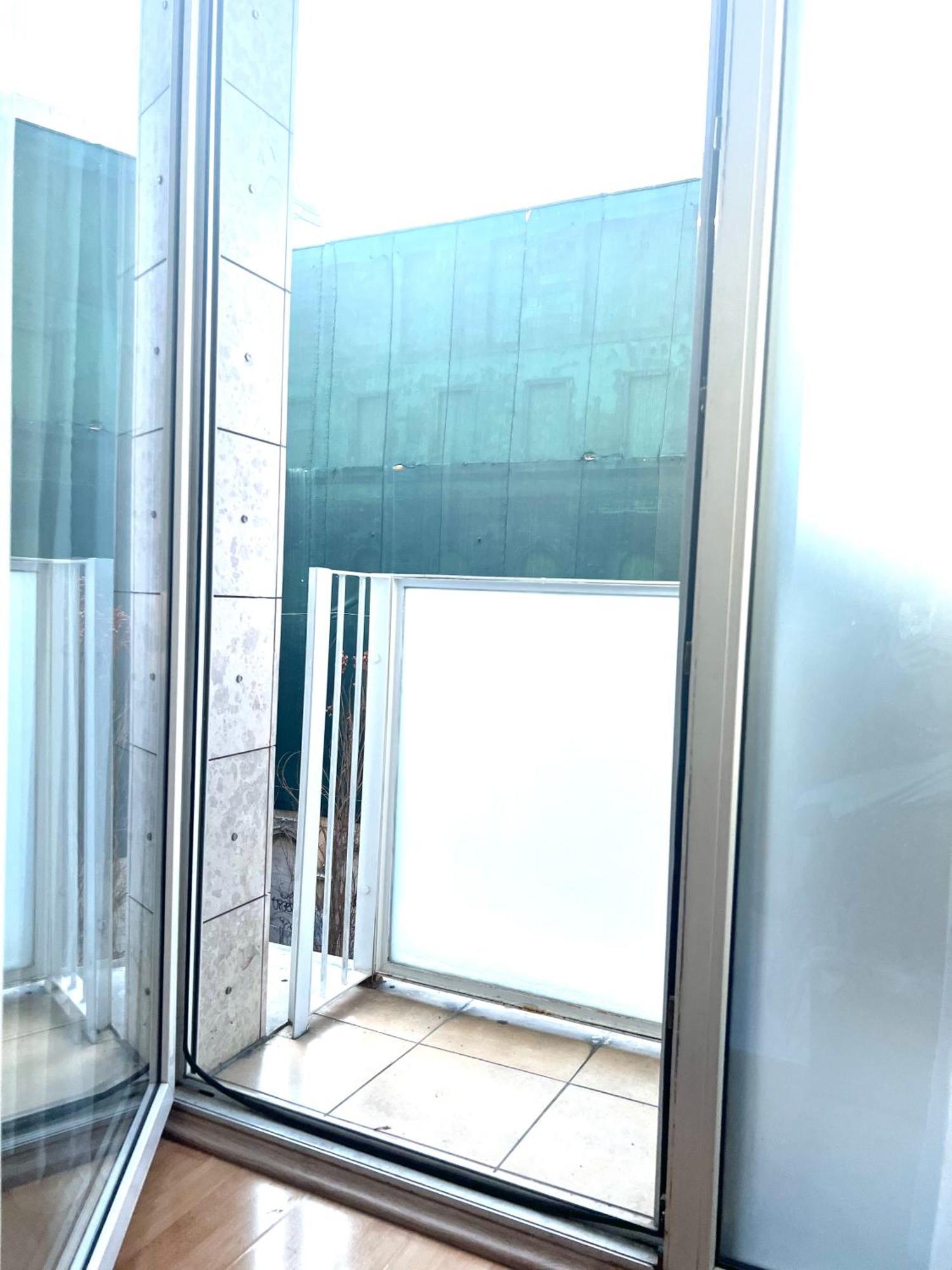 Acacia Aparhotel-Near New York Cafe Будапеща Екстериор снимка