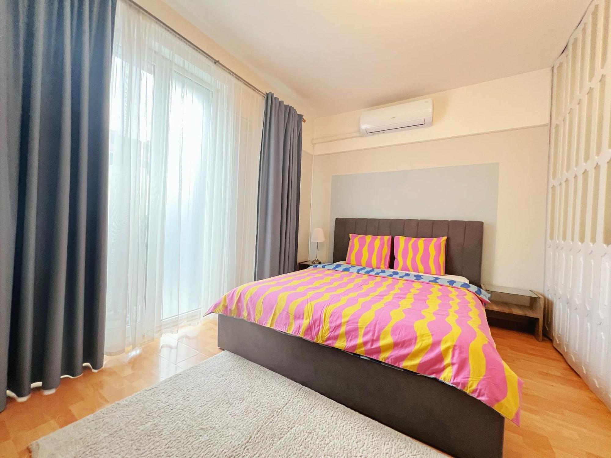 Acacia Aparhotel-Near New York Cafe Будапеща Екстериор снимка